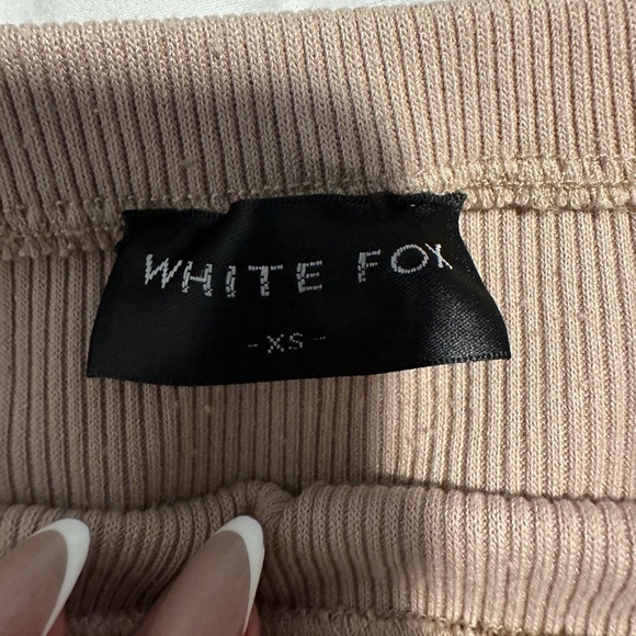 White Fox Taupe Two Piece Set - Picture 6 of 6